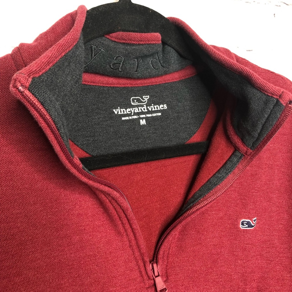 Vineyard Vines red men’s 1/4 zip pullover medium - Picture 2 of 13